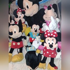 Disney Mickey and Minnie Mouse Plush Collection - Black, Red, Yellow